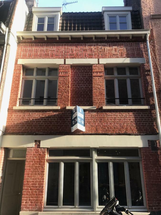 Charmant Appartement Au Coeur Du Vieux Lille Exterior foto