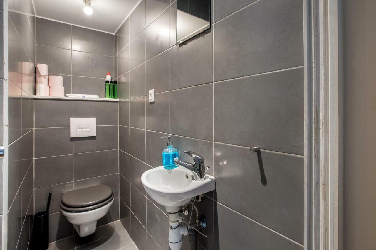 Charmant Appartement Au Coeur Du Vieux Lille Exterior foto